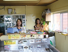 地元水産物を活用した漁村女性の起業活動が活発化している。