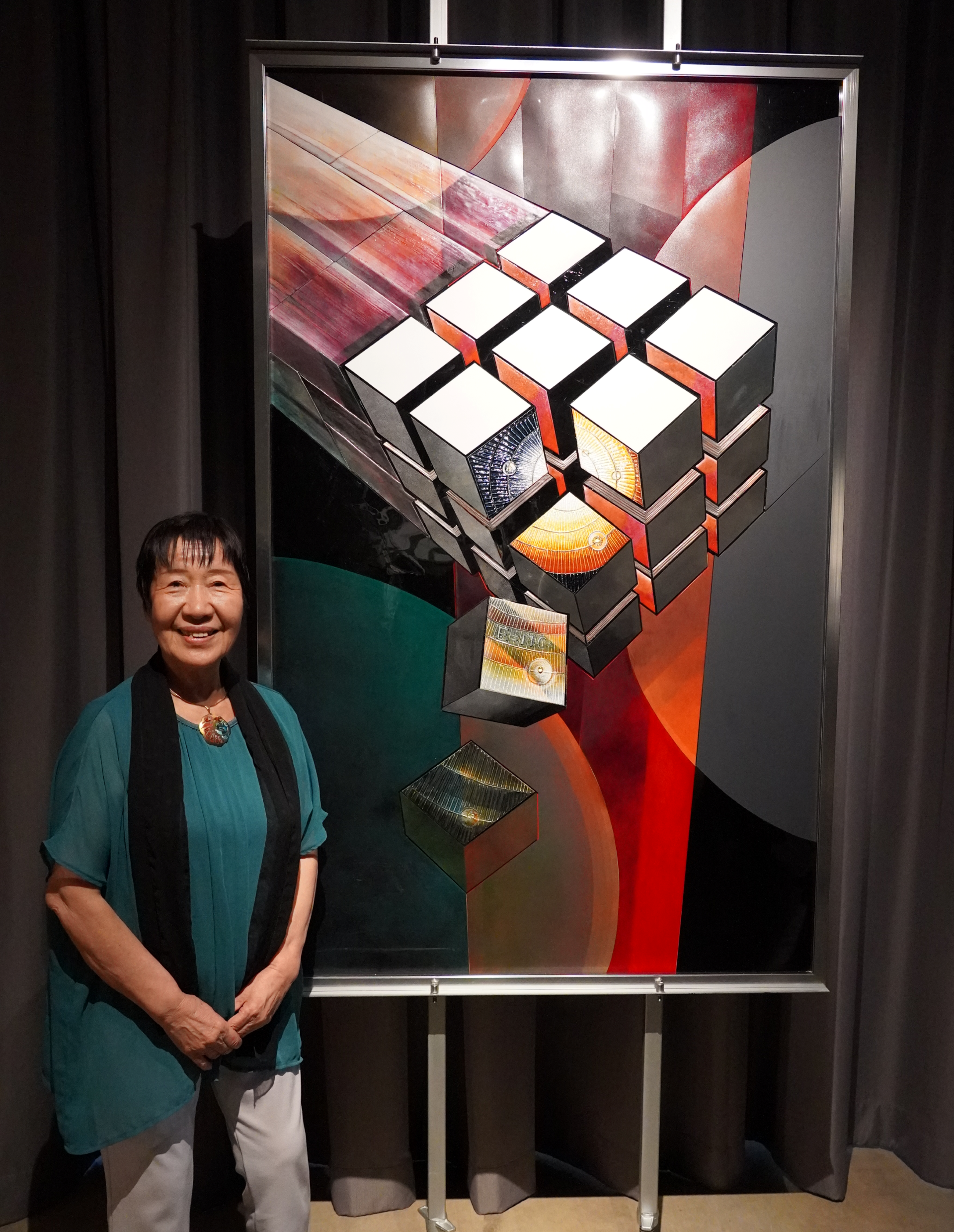 Conversation with enamel artist Toshiko Tanaka on her experience as an atomic bomb survivor and the stories behind her artwork