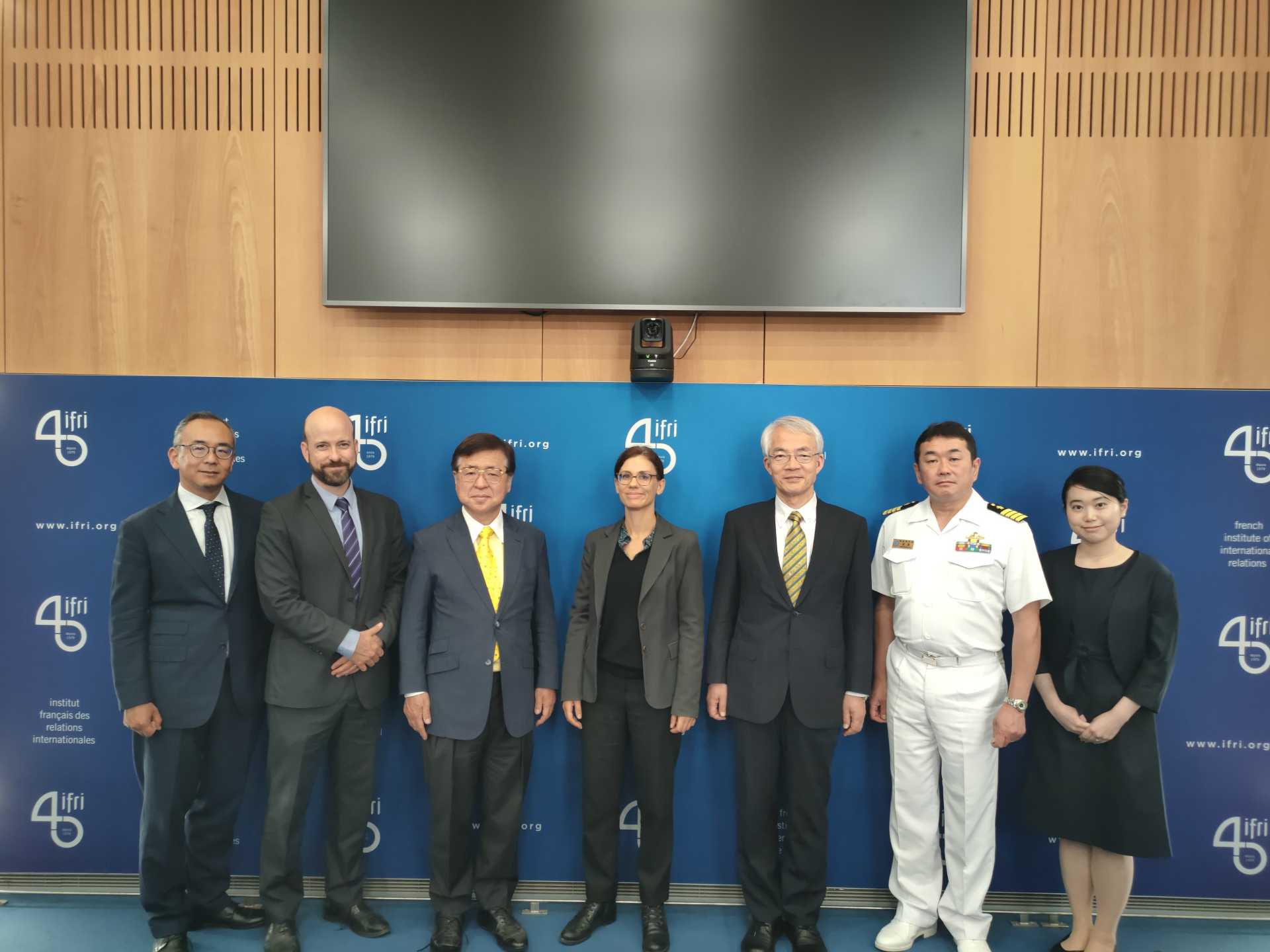 Workshop on Taiwan Strait Crisis Held with British and French Think Tanks