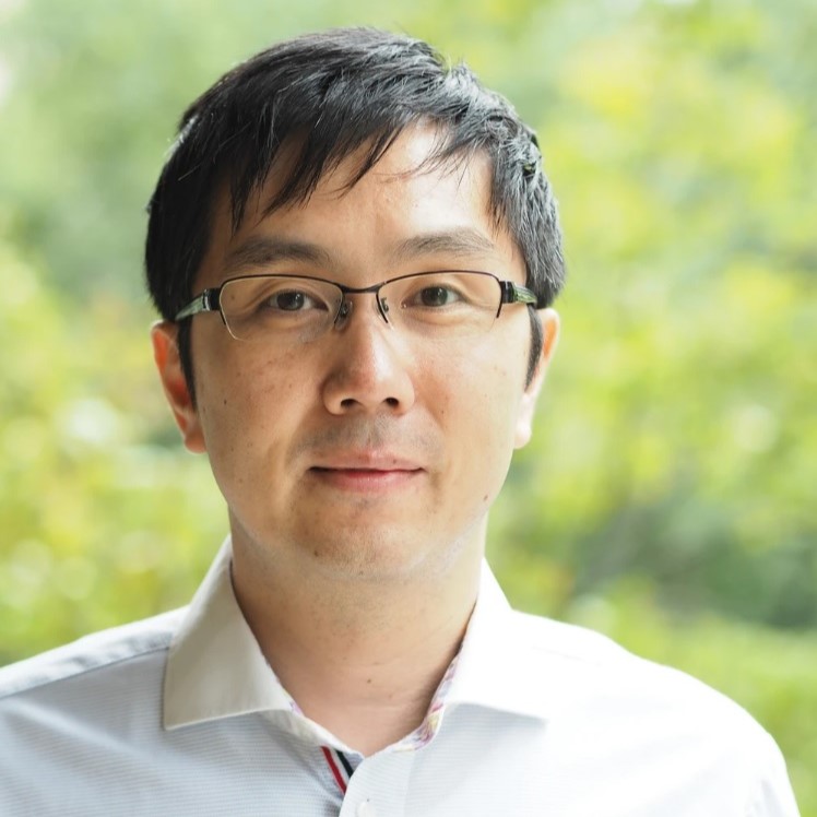 Dr. Naonori Kusakabe