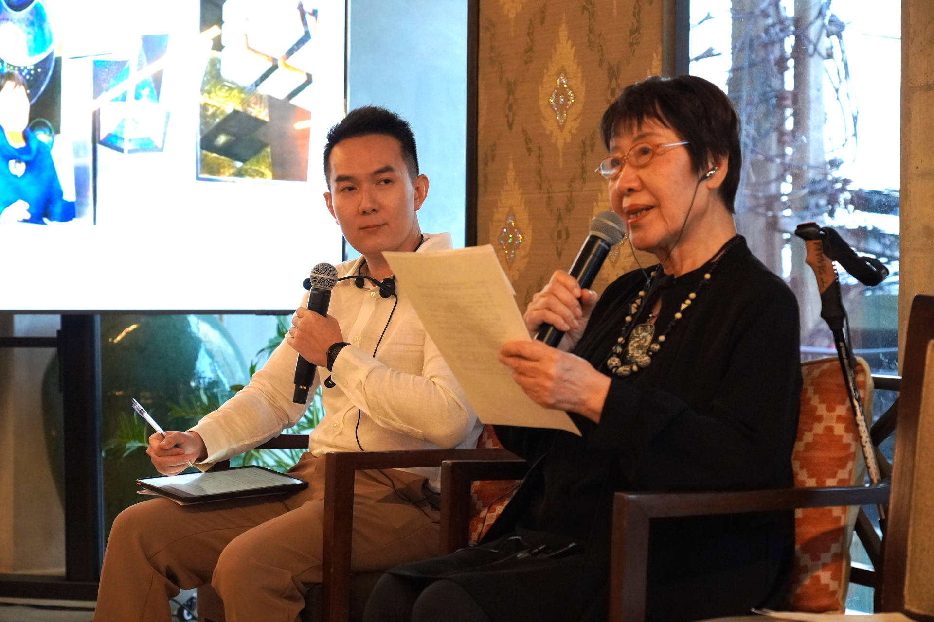 Ms. Tanaka shared her personal account at the dialogue event "Echoed Tranquility."