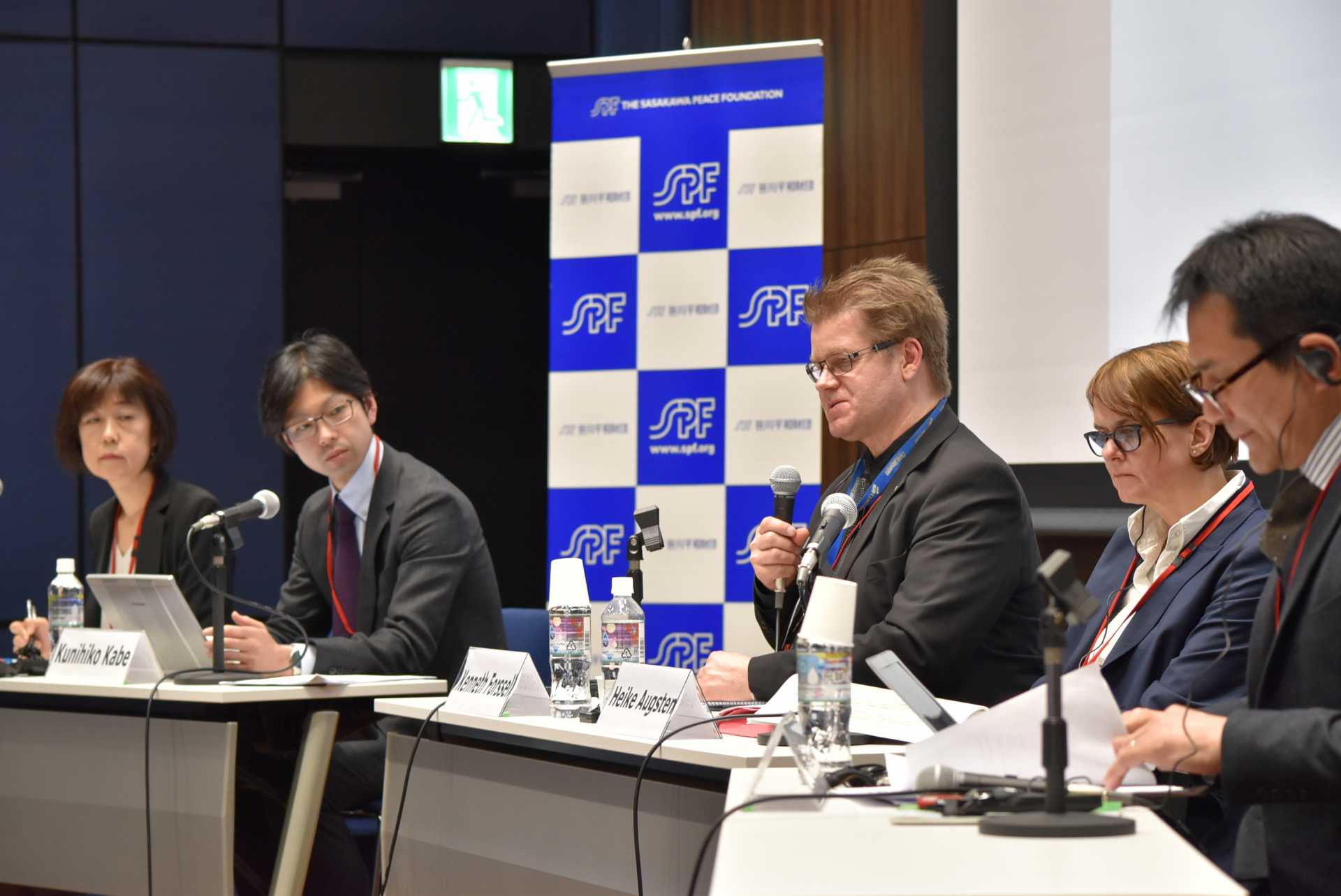12/15 難民の社会統合とは ～欧州の経験から、日本の難民受入れを考える～