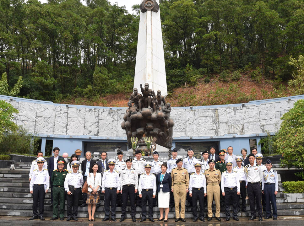 ベトナム陸・海・空軍基地など視察<br>防衛省・自衛隊代表団　第１１回日越佐官級交流