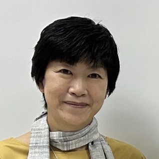 坂本晶子氏