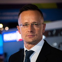シーヤールトー・ペーテル氏