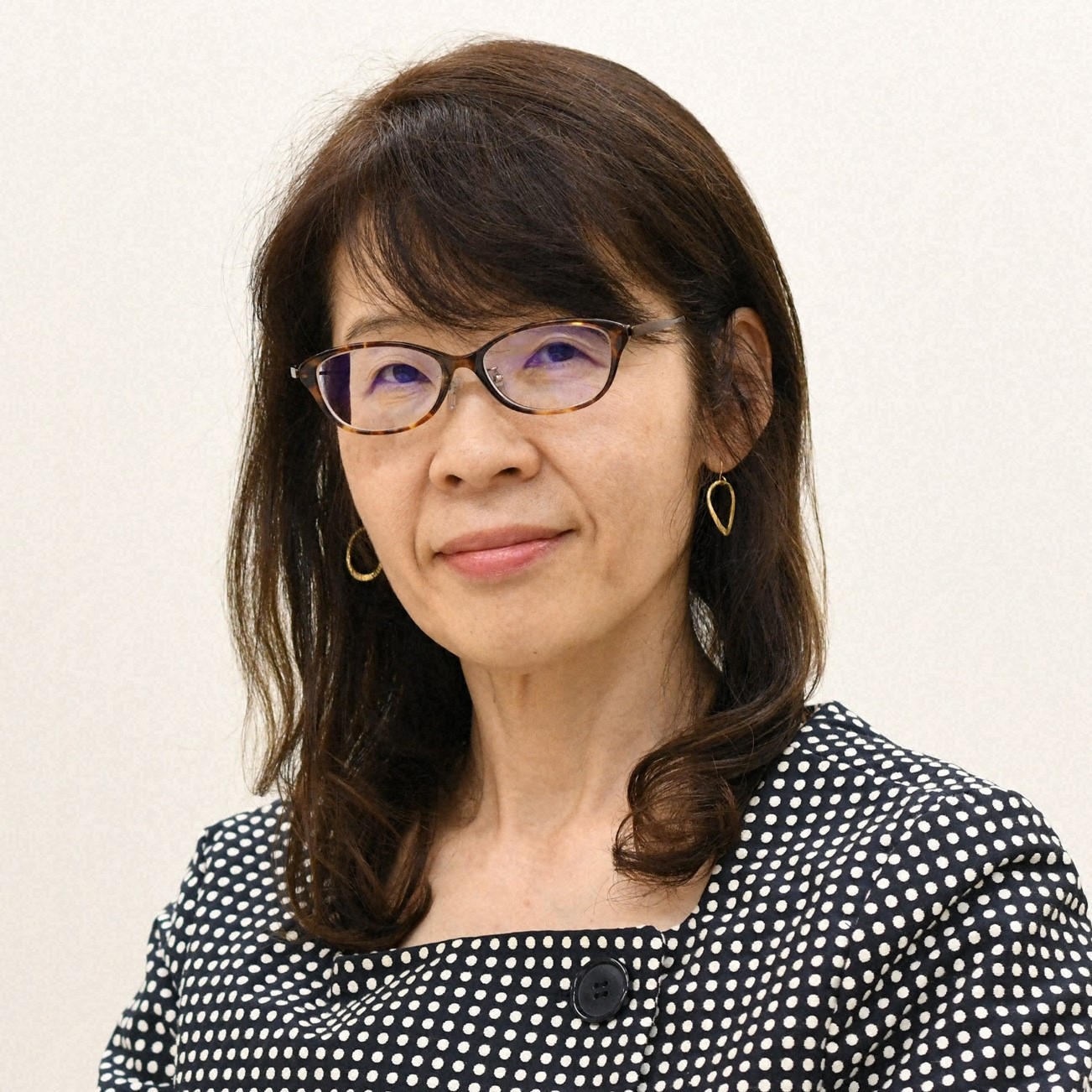 大治 朋子 氏