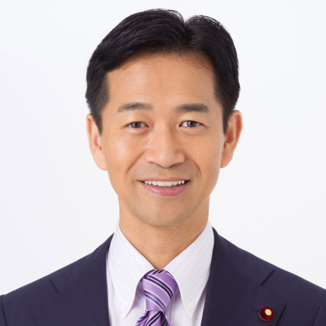 岡本三成氏