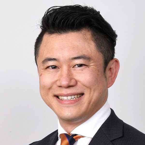 内山 純一郎