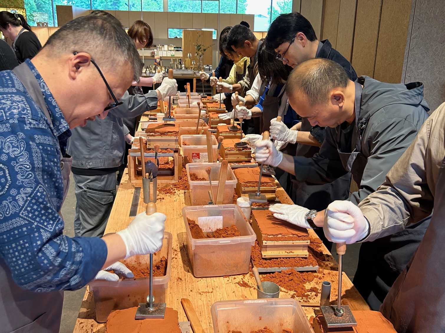 中国伝統工芸文化関係者が来日 | 笹川日中友好基金-新着情報 | 笹川