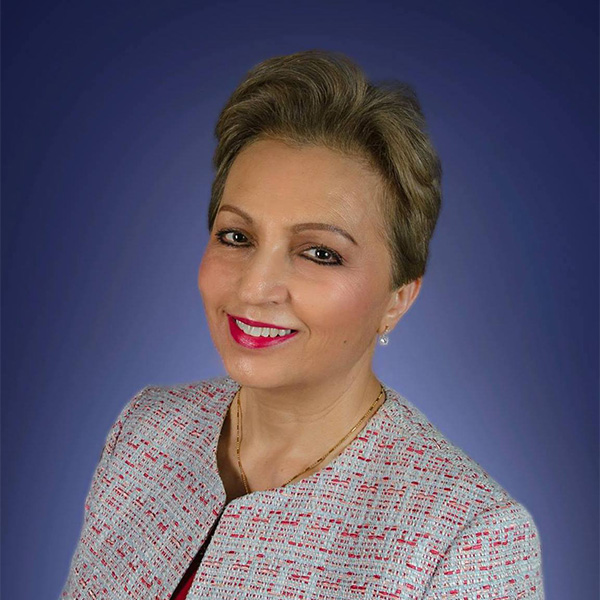 ローヤ・アハヴァン氏