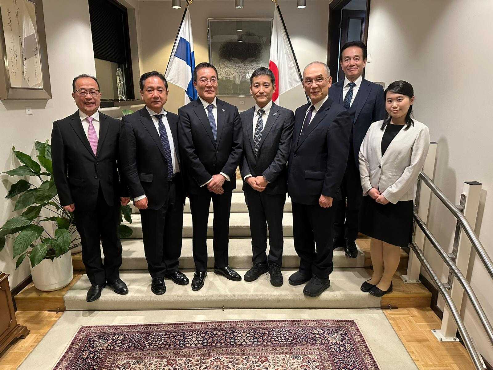 在フィンランド日本国大使館 岡田大使 訪問