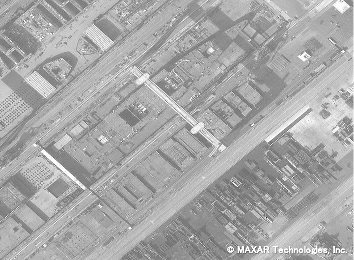 図1　2021年3月10日　建造中の003型空母（上海江南造船所）