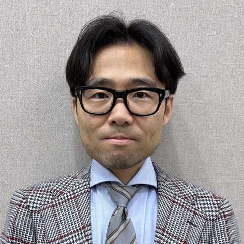 青木 健太