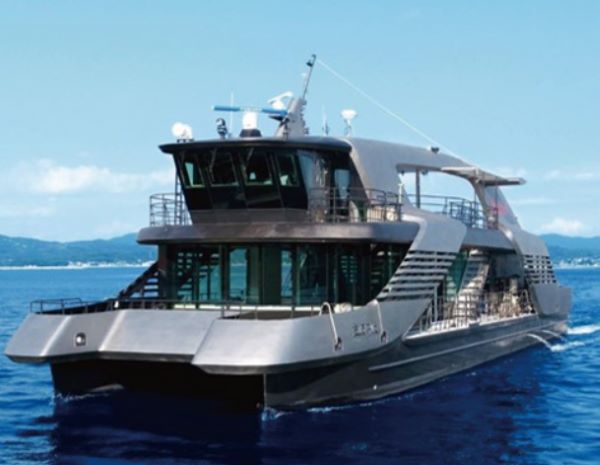 ■Figure 1: External View and System Block Diagram of Hydrogen Fuel Cell Passenger Ship “Mahoroba”