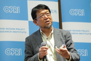 茅根創氏（東京大学大学院理学系研究科教授・大学院教育学研究科附属海洋教育センター・副センター長）