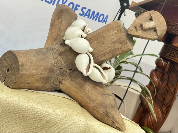19世紀のタウムアルアの舳先(出所:サモア国立大学)