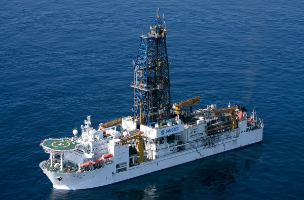 地球深部探査船「ちきゅう」が目指すもの | Ocean Newsletter