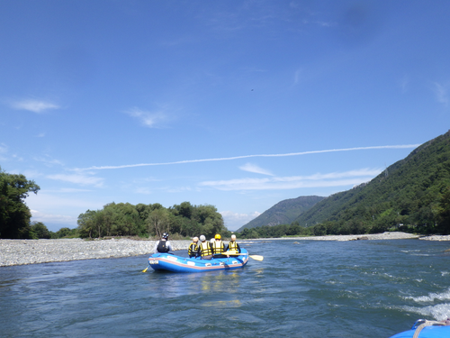 上高地・梓川から環境について考えよう・行動しよう （身近な地域の環境について学習し、繋がる地域の環境にも目を向ける）