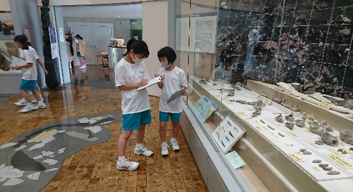 海藻から探る能登町の海 ~海に進んで関わろうとする生徒の育成を目指して~