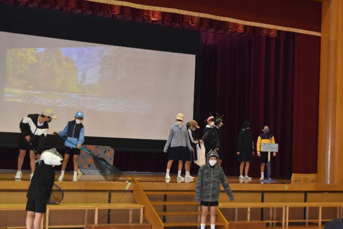 川面小学校版オリジナル昔話を作ろう!